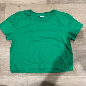 Aritzia: Wilfred Free- Green Cropped Tee